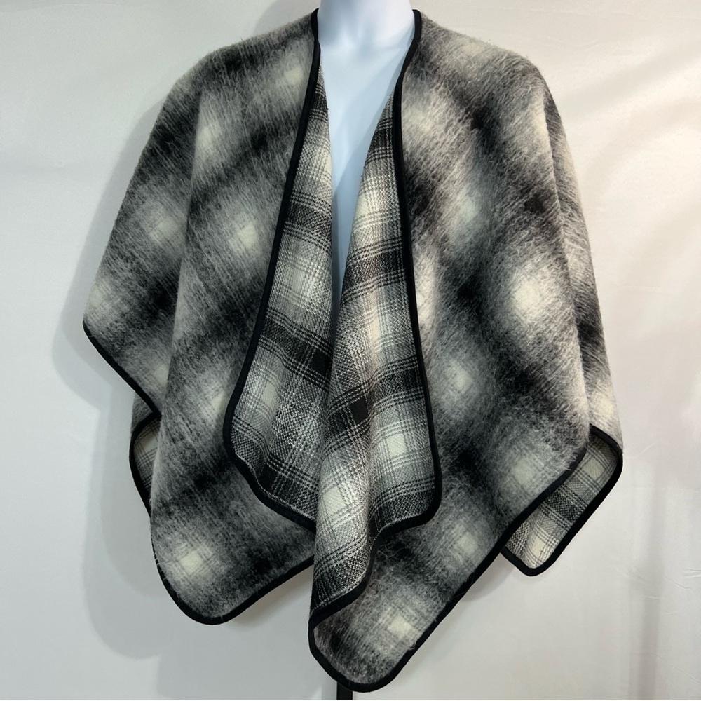 Daniel Cremieux Wool Blend Poncho/Shawl